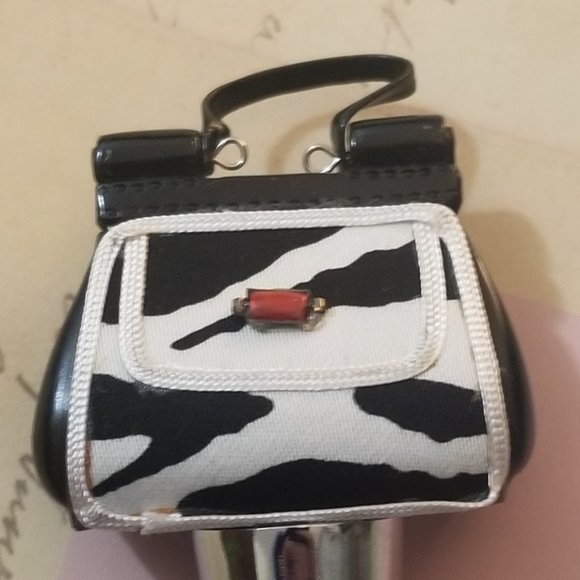Zebra Purse Wine Stopper - Picture 6 of 7